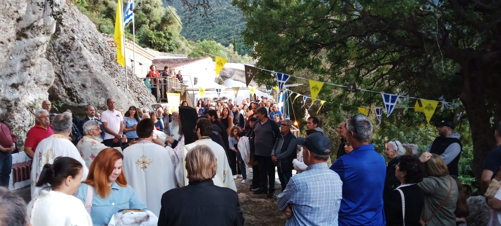 ΕΟΡΤΑΣΤΙΚΟ ΔΙΗΜΕΡΟ ΣΤΗΝ ΙΕΡΑ ΜΟΝΗ ΤΩΝ ΑΓΙΩΝ ΠΑΤΕΡΩΝ ΣΤΟΥΣ ΣΚΑΡΟΥΣ ΤΟΥ ΑΛΕΞΑΝΔΡΟΥ ΛΕΥΚΑΔΟΣ