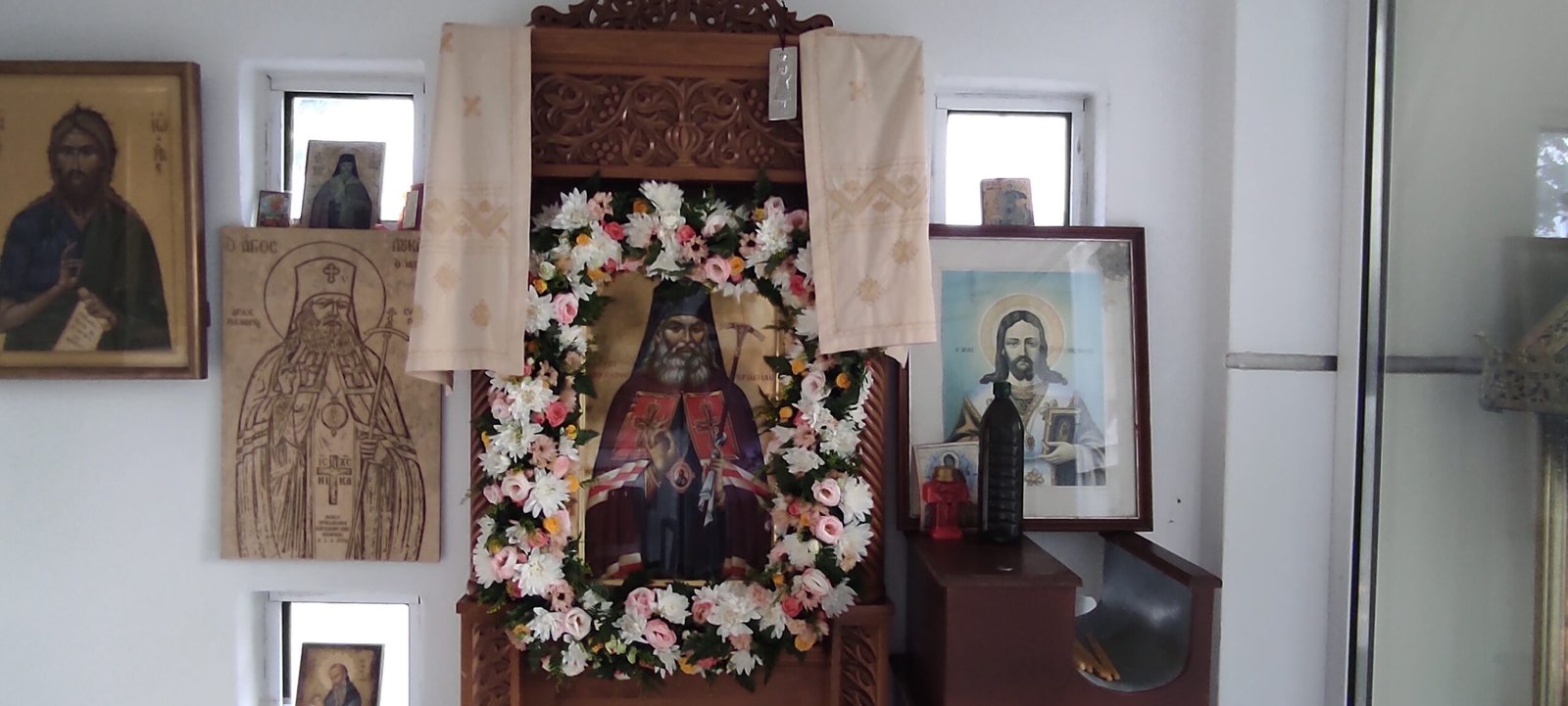 ΠΑΝΗΓΥΡΙΣΕ  ΤΟ ΙΕΡΟ ΠΑΡΕΚΚΛΗΣΙ ΤΟΥ ΑΓΙΟΥ ΛΟΥΚΑ  ΤΟΥ ΙΑΤΡΟΥ ΣΤΟ ΝΟΣΟΚΟΜΕΙΟ ΛΕΥΚΑΔΟΣ