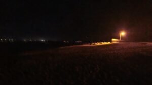 Προσοχή Κίνδυνος : Εκτός λειτουργίας ο μεσαίος φωτοσημαντ ηρας στά “μπαστούνια” στο Κάστρο.